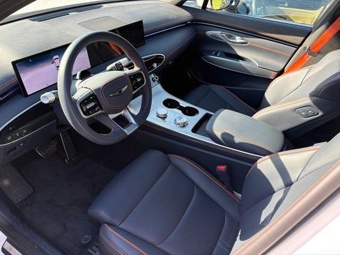 Used 2026 Genesis GV70 2.5T Sport Prestige AWD/4WD image 18