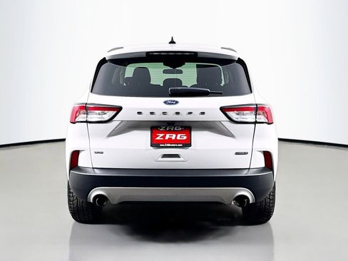 Used 2020 Ford Escape SE Sport image 4