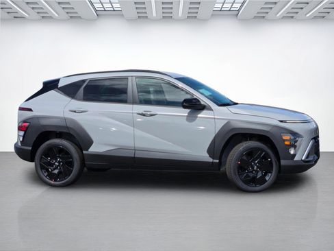 New 2027 Hyundai Kona SEL Sport AWD/4WD image 3