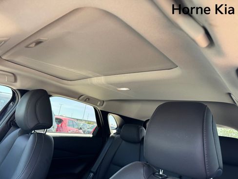 Used 2021 MAZDA CX-30 AWD 2.5 S w/ Premium Package image 24