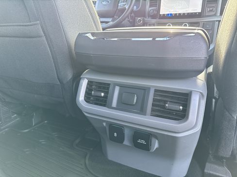 Used 2024 Ford F150 XLT w/ Equipment Group 302A MID image 33