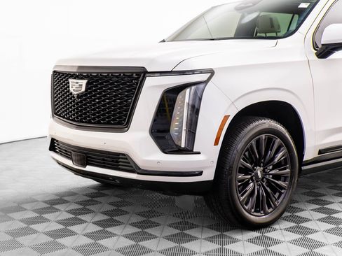 Certified 2025 Cadillac Escalade ESV Sport w/ LPO, ONYX Package image 45