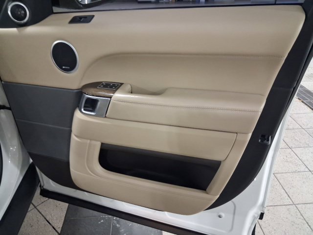 Used 2017 Land Rover Range Rover Sport HSE AWD/4WD image 23