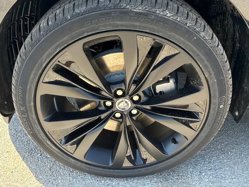 New 2026 Jaguar F-PACE R-Dynamic S image 3