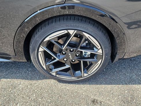 New 2026 Kia K4 GT-Line w/ GT-Line Premium Package FWD image 37