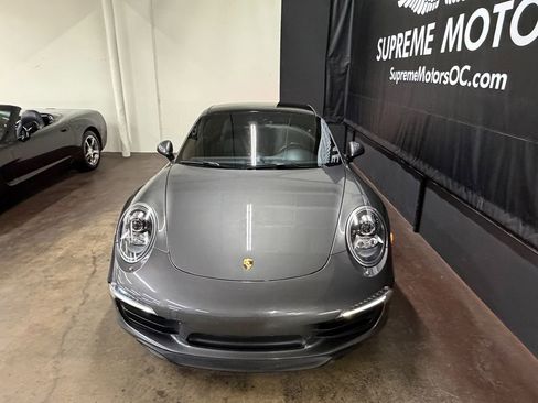 Used 2013 Porsche 911 Carrera 4S image 3