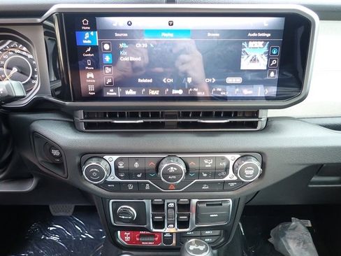 New 2025 Jeep Wrangler Willys image 21