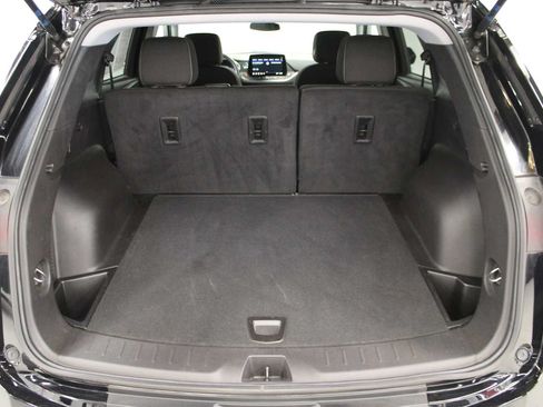 Used 2023 Chevrolet Blazer LT AWD/4WD image 12
