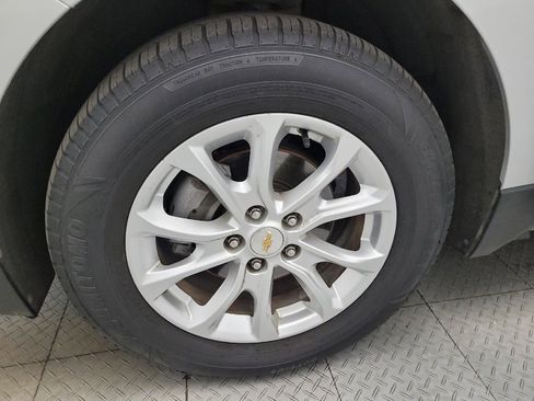 Used 2020 Chevrolet Equinox LT image 31