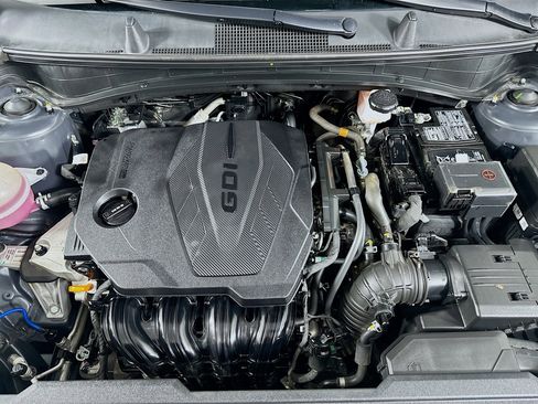 Used 2024 Kia Sportage SX image 34