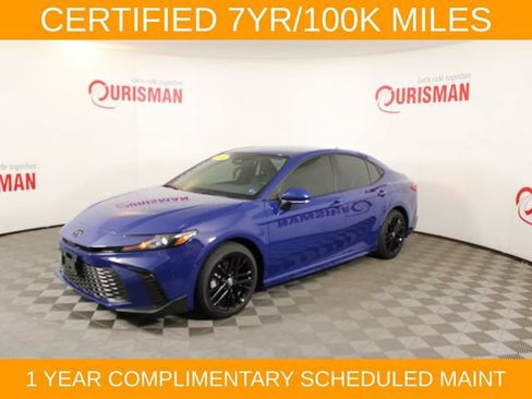 Used 2026 Toyota Camry SE w/ Convenience Package FWD image 3