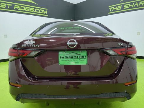 Used 2024 Nissan Sentra SV image 8