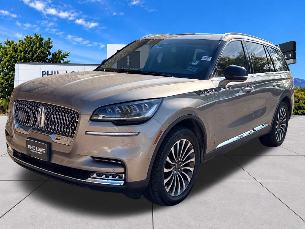 Used 2021 Lincoln Aviator Reserve w/ Equipment Group 201A AWD/4WD image 4