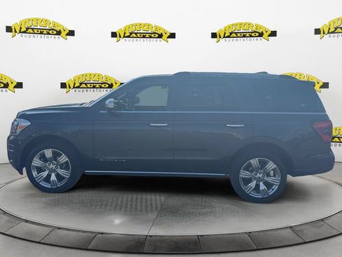Certified 2024 Ford Expedition Platinum AWD/4WD image 2