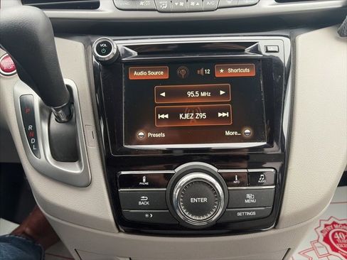Used 2014 Honda Odyssey EX-L image 22