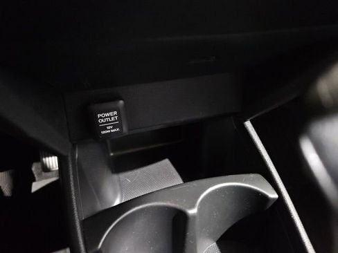 Used 2013 Honda Fit Sport image 21