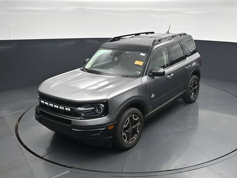 Used 2022 Ford Bronco Sport Outer Banks w/ Tech Package AWD/4WD image 37