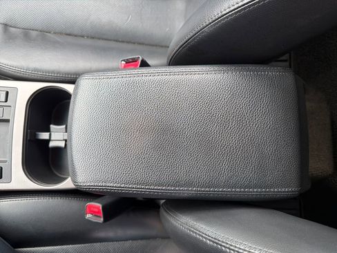 Used 2012 Subaru Outback 2.5i Limited image 17