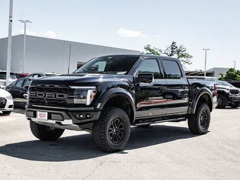 Used 2025 Ford F150 Raptor AWD/4WD image 9