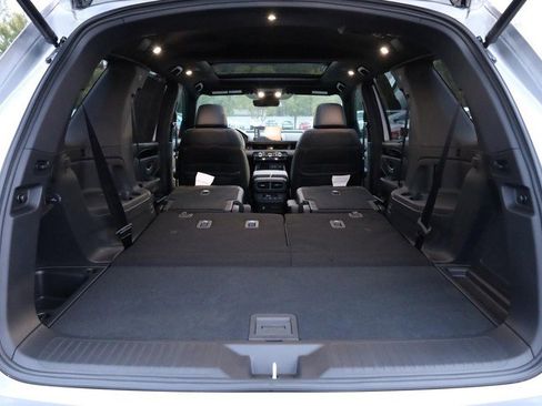 New 2025 Honda Pilot TrailSport image 9