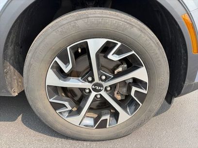 Used 2024 Kia Sportage EX