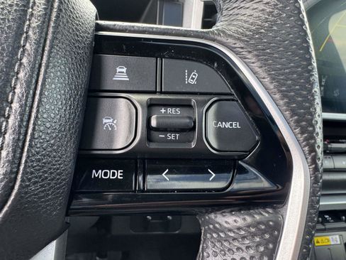 Used 2023 Toyota Tundra Platinum image 16