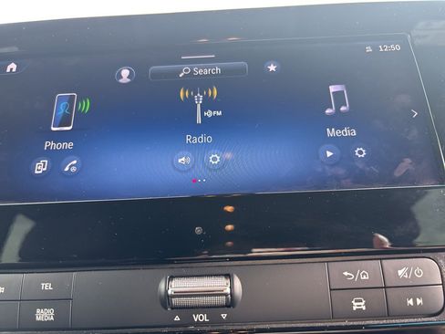 Used 2025 Mercedes-Benz Sprinter 2500 image 34