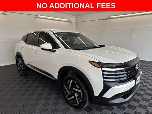 Certified 2025 Nissan Kicks SV FWD image 1