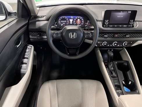 Used 2024 Honda Accord EX image 18