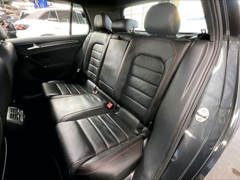Used 2017 Volkswagen GTI Autobahn image 27