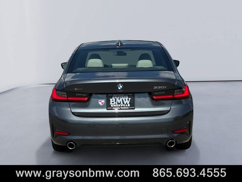 Used 2021 BMW 330i xDrive Sedan w/ Premium Package AWD/4WD image 4