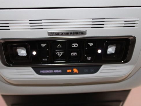 New 2026 Lincoln Nautilus Reserve w/ Jet Appearance Package image 44