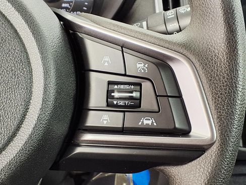 Used 2022 Subaru Impreza 2.0i AWD/4WD image 17