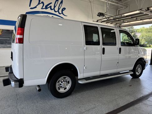 Used 2024 Chevrolet Express 2500 w/ Driver Convenience Package RWD image 10
