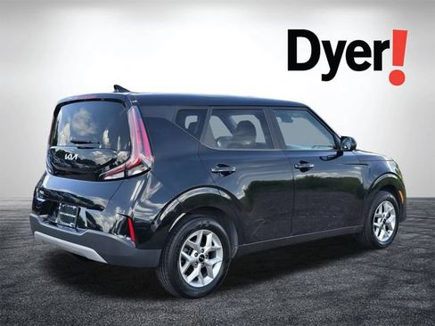 Certified 2024 Kia Soul LX w/ Option Group 015 FWD image 6