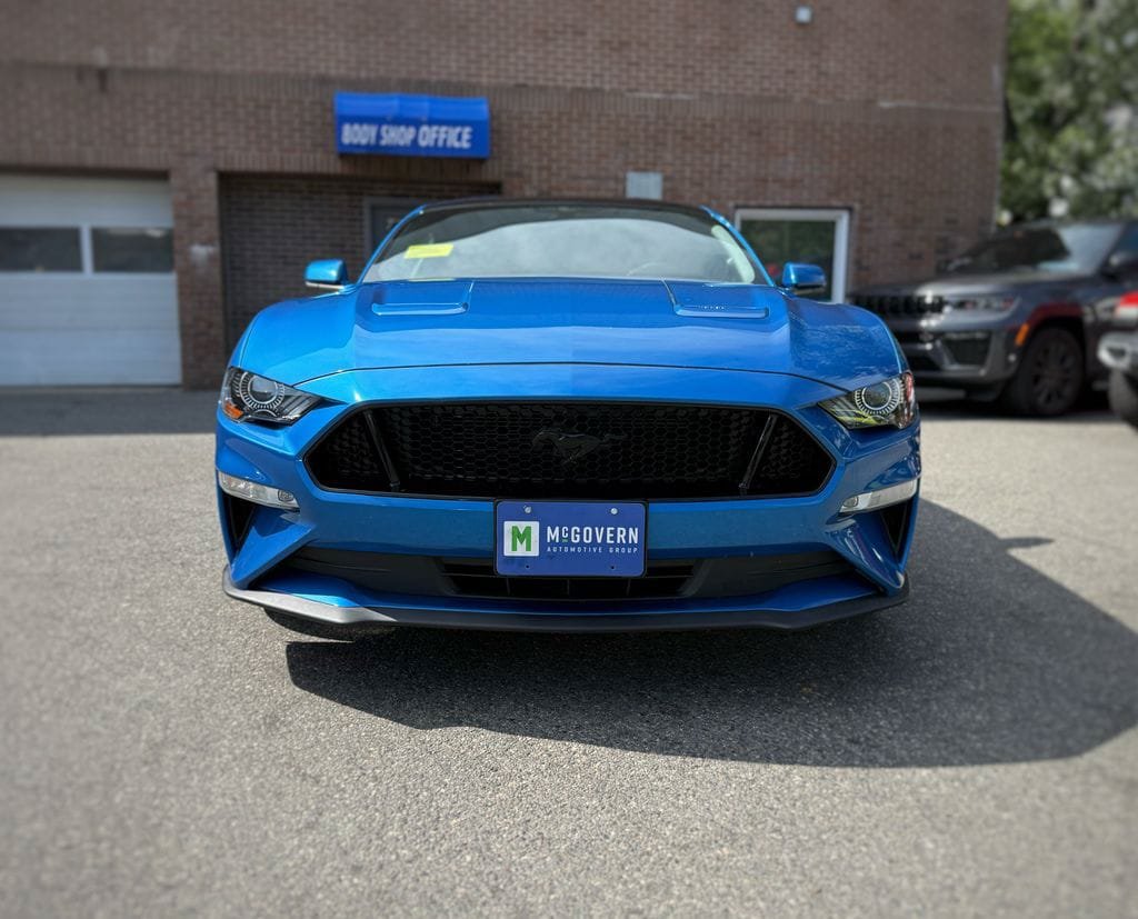 Used 2019 Ford Mustang GT w/ Equipment Group 301A RWD image 2