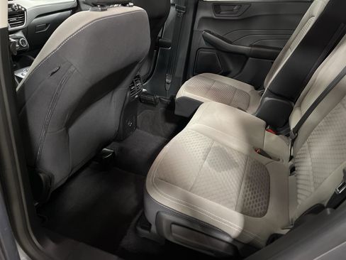 Used 2022 Ford Escape SE w/ Convenience Package image 10