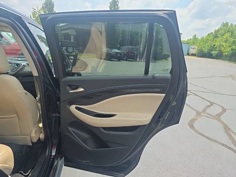 Used 2019 Buick Envision Preferred AWD/4WD image 28