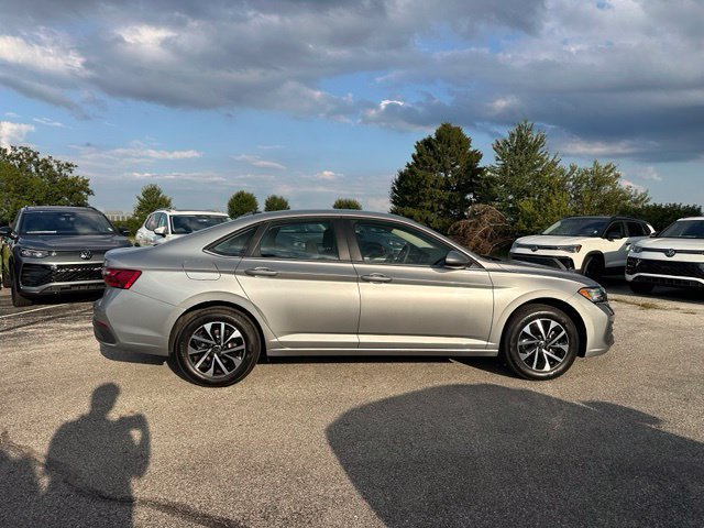 Used 2023 Volkswagen Jetta S FWD image 8