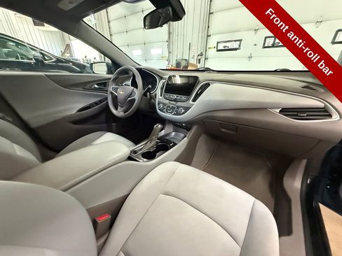 Used 2020 Chevrolet Malibu LS FWD image 42