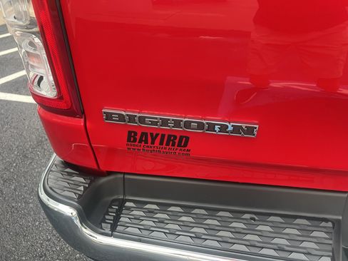 Used 2019 RAM 1500 Big Horn AWD/4WD image 11