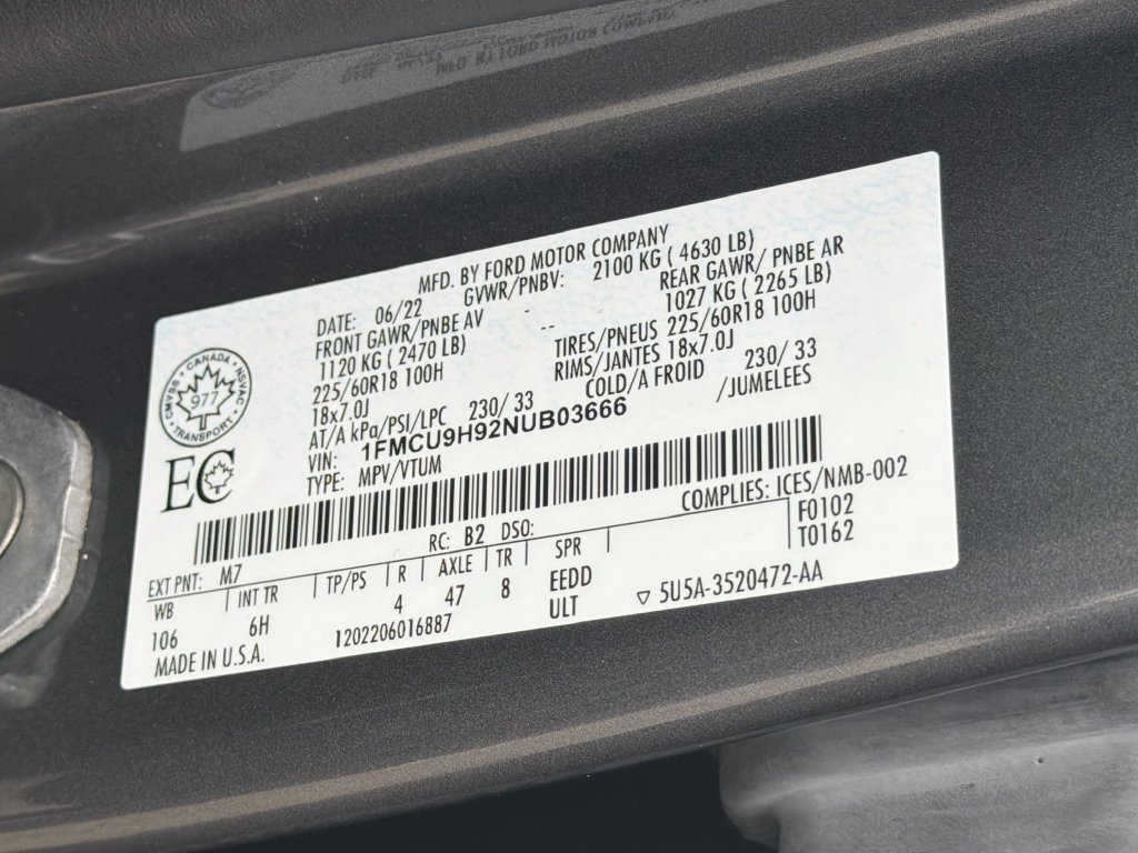 Used 2022 Ford Escape SEL w/ Equipment Group 302A AWD/4WD image 32