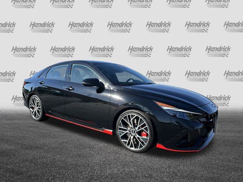 Used 2023 Hyundai Elantra N image 2
