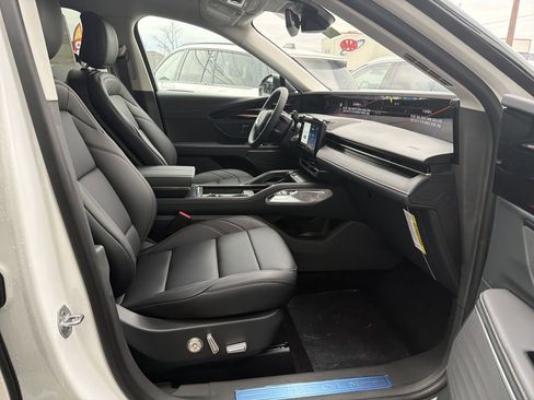 New 2026 Lincoln Nautilus Premier w/ Jet Appearance Package image 6