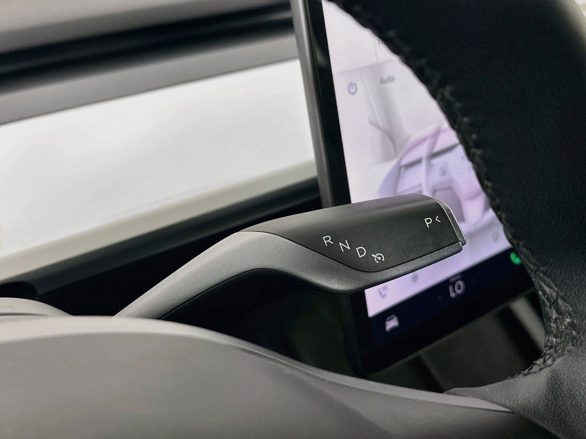 Used 2021 Tesla Model Y Long Range AWD/4WD image 24
