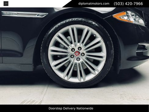Used 2015 Jaguar XJ L Portfolio AWD/4WD image 49
