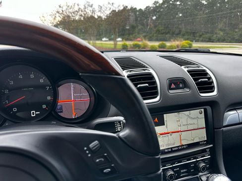 Used 2015 Porsche Boxster RWD image 43