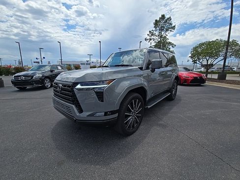 New 2026 Lexus GX 550 AWD/4WD image 7