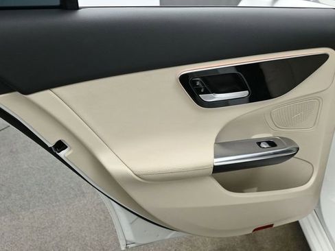 Used 2023 Mercedes-Benz C 300 C 300 image 13