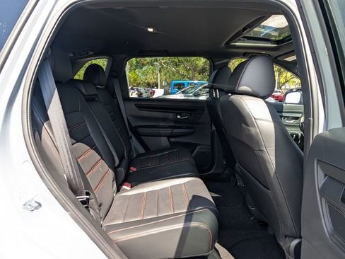 Used 2025 Honda CR-V Sport-L image 16